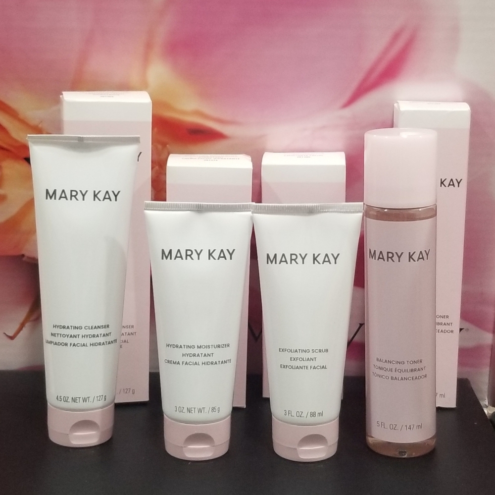 Mary kay Hydrating skincare set (4 full size new products)NEW